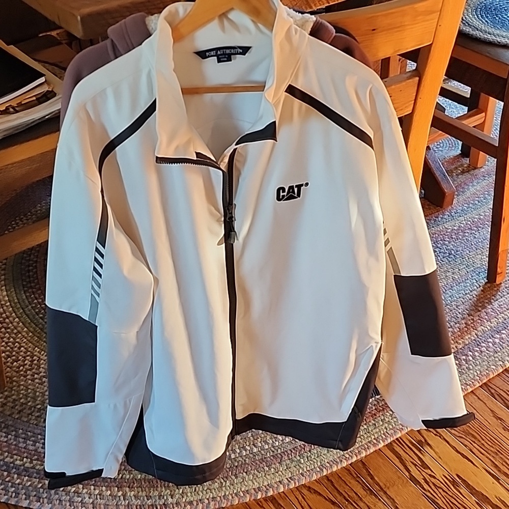 Unisex Cat jacket..size 2XL..new, never worn.